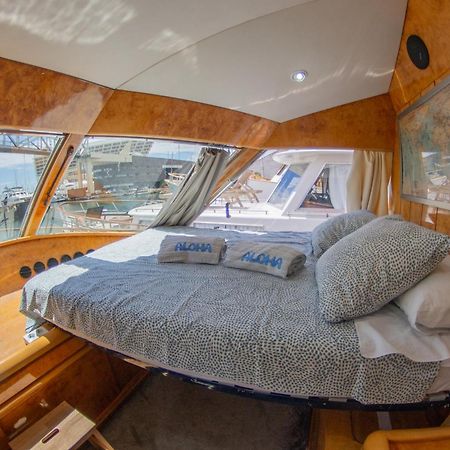 Boat Aloha Hotel Sant Adrià de Besòs Eksteriør billede